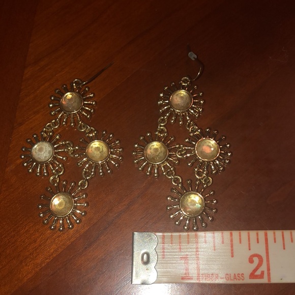 Prwnd mark set of dangling fashion earring sun shape and bracelet - Picture 7 of 7